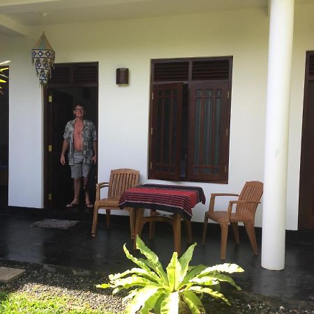 Hotel Sundance Surf Coconut Point Weligama Exterior foto