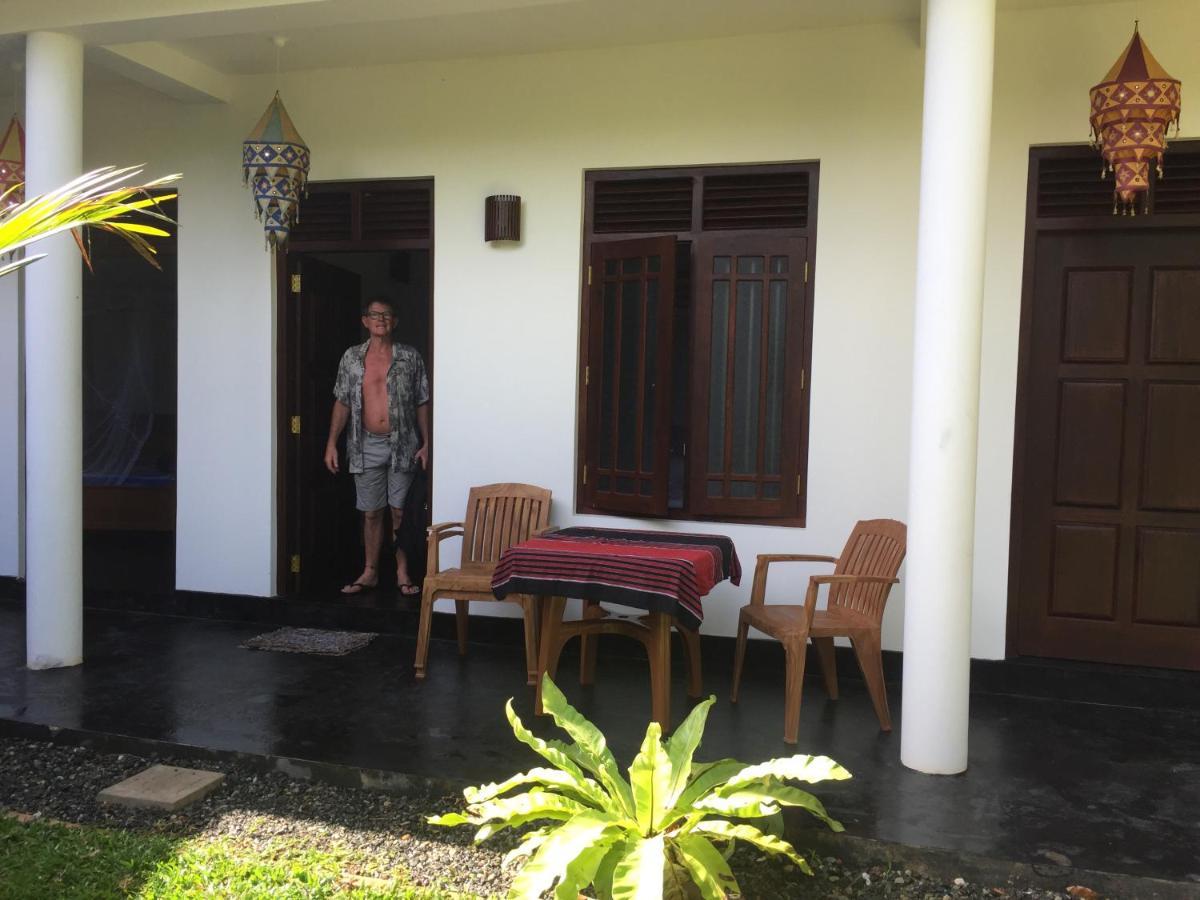 Hotel Sundance Surf Coconut Point Weligama Exterior foto